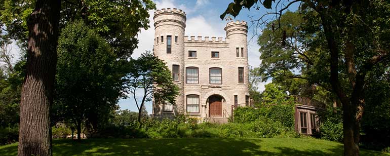 castle in beverly, a south side chicago neighborhood