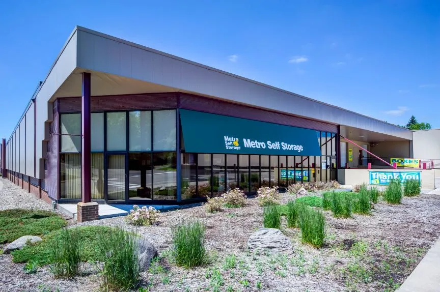 Storage Units in Orono, MN 55356 Metro Self Storage